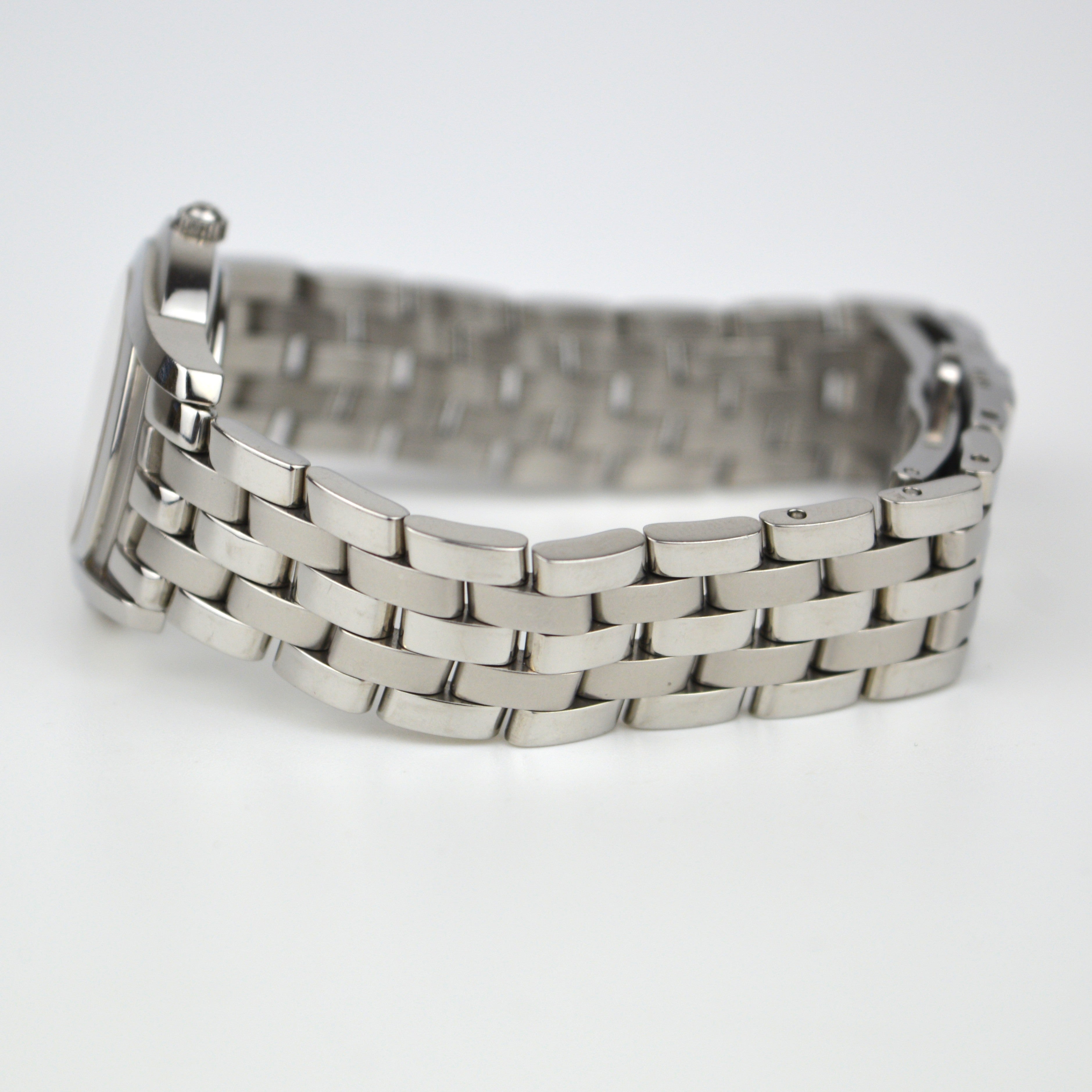 Gucci 5500L Silver Vintage Watch
