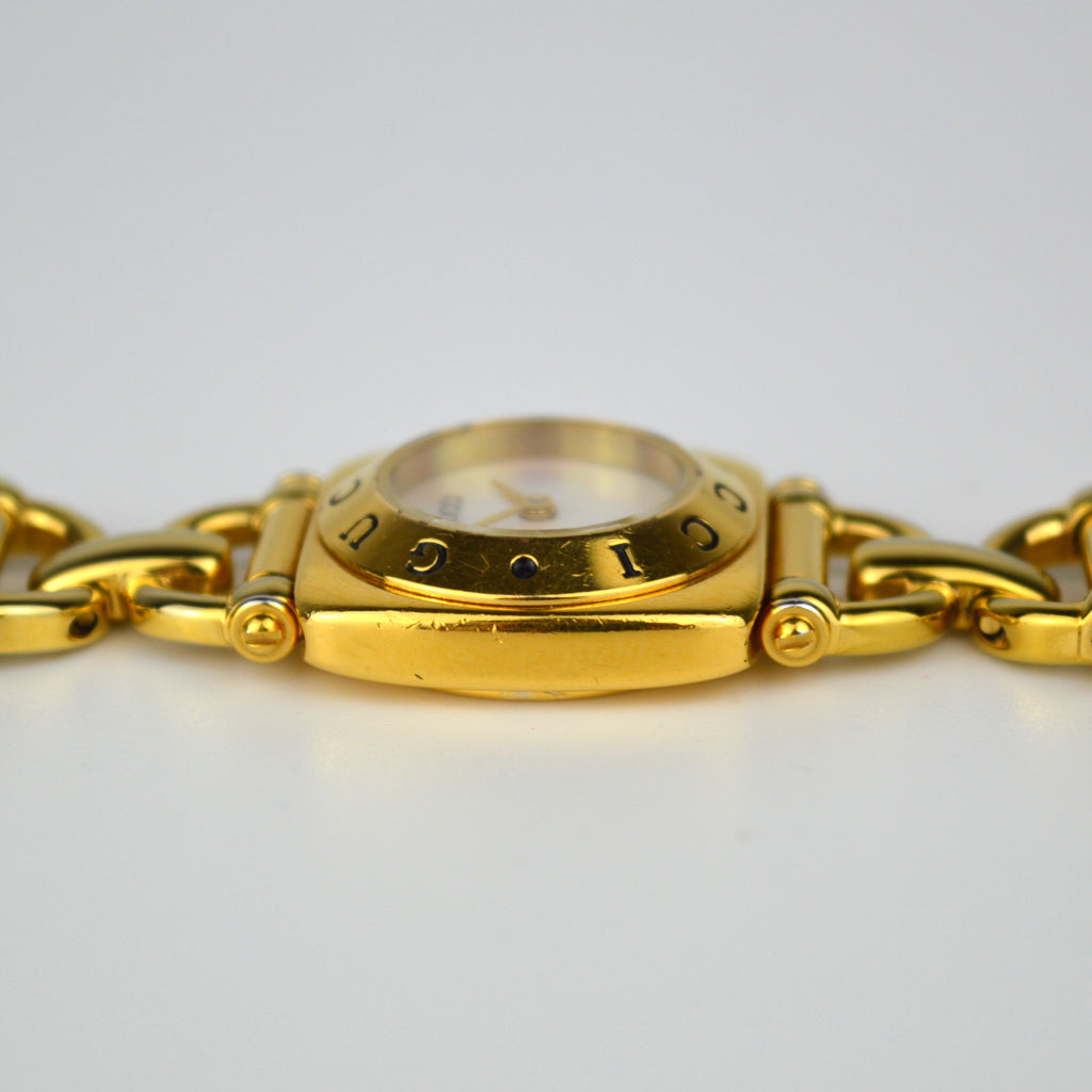 Gucci 6400L Shell Dial Vintage Watch