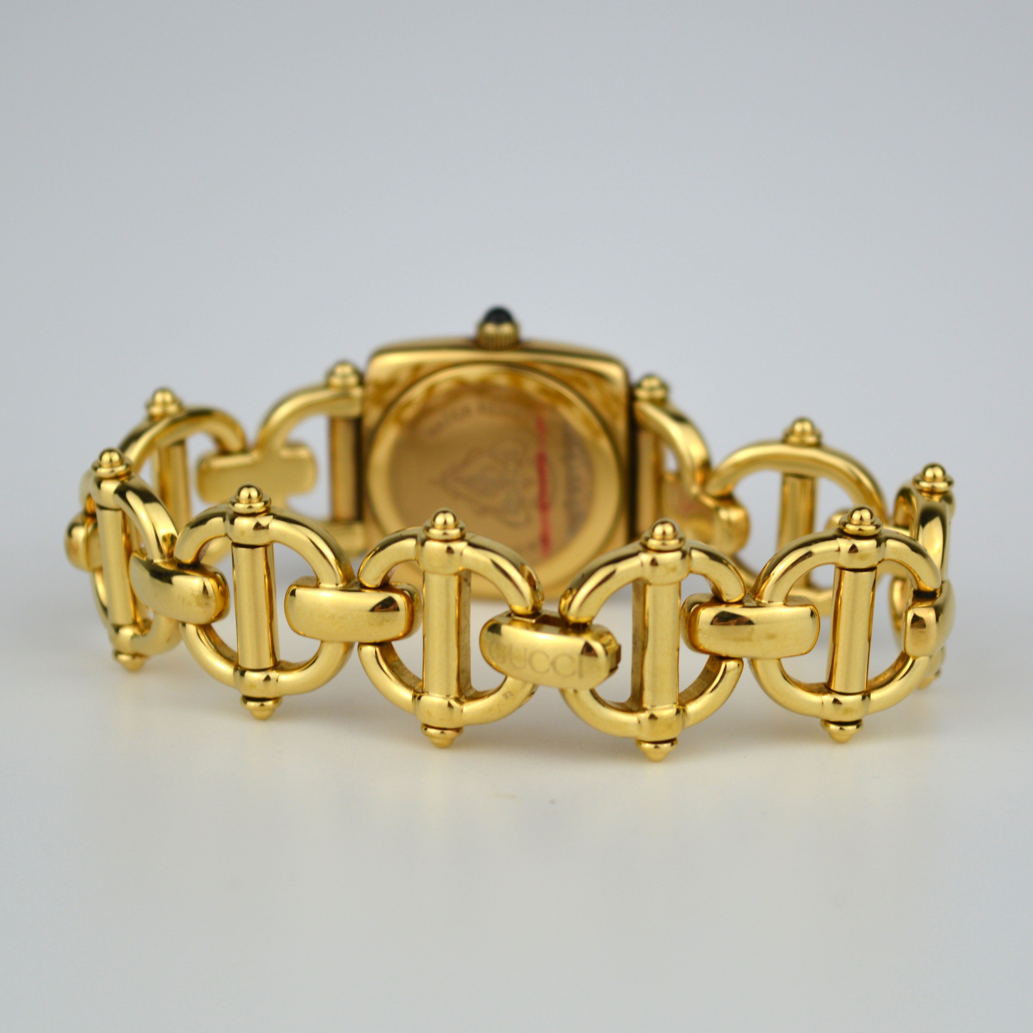 Gucci 6400L Golden Vintage Watch