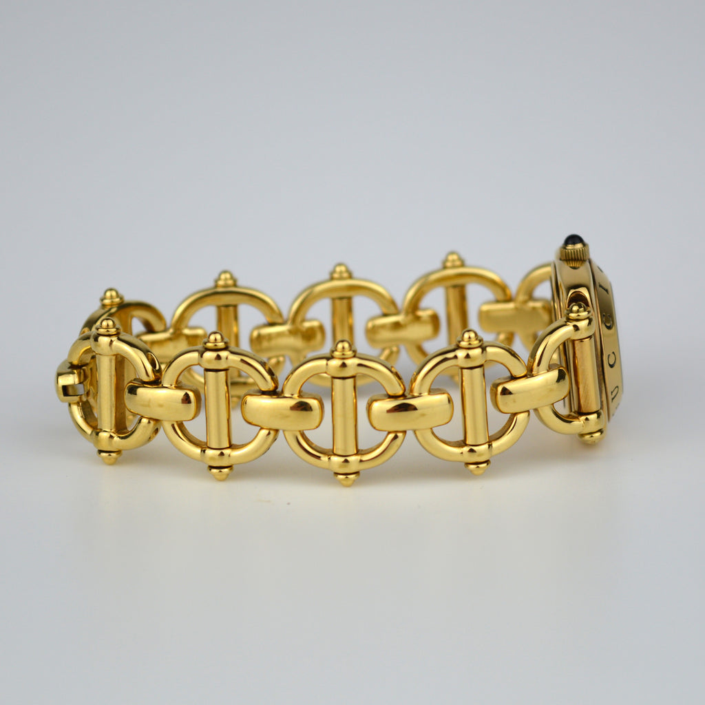 Gucci 6400L Golden Vintage Watch