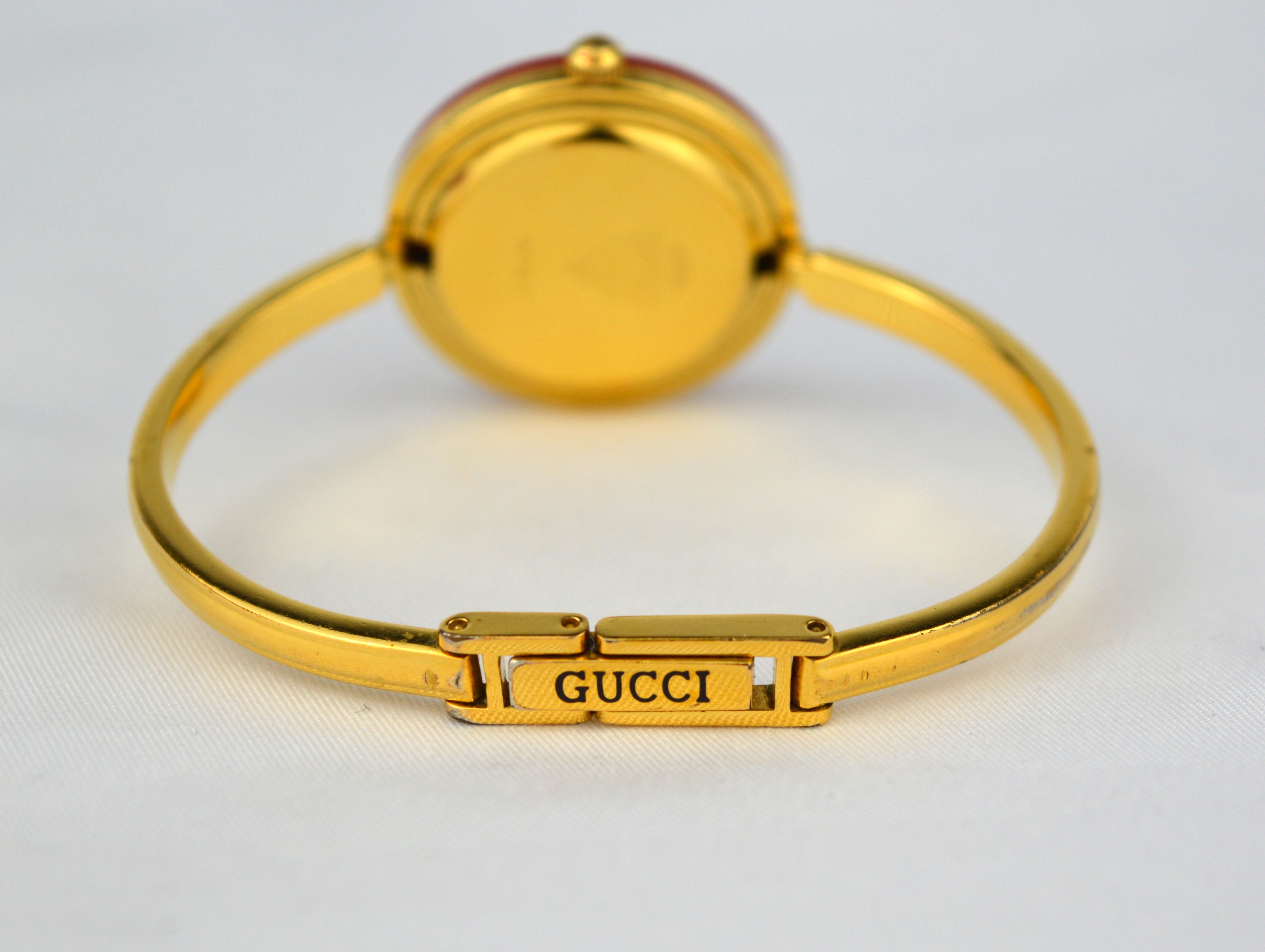 Gucci 11/12.2 Bezel Vintage Watch