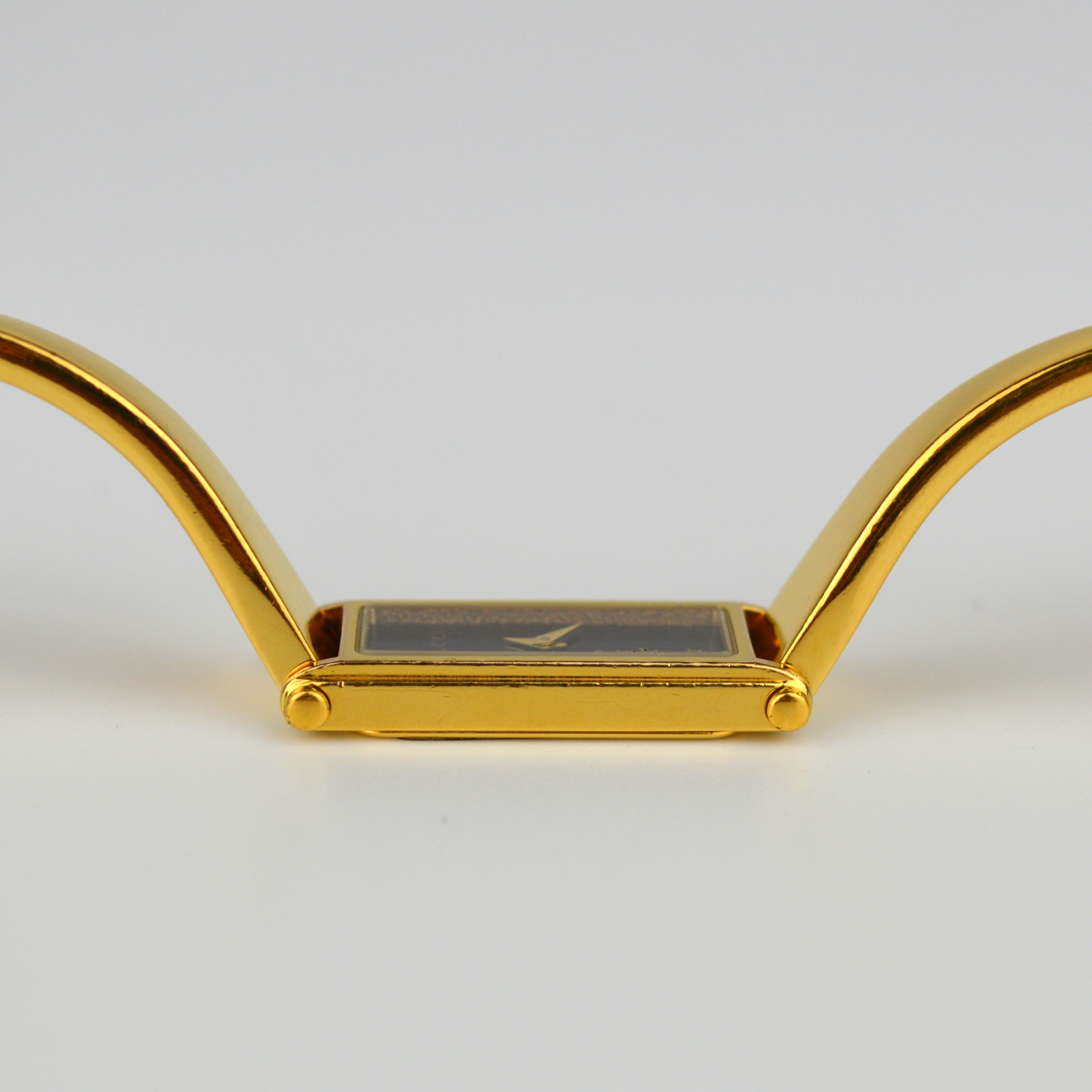 Gucci 1500L Golden Watch Full Set