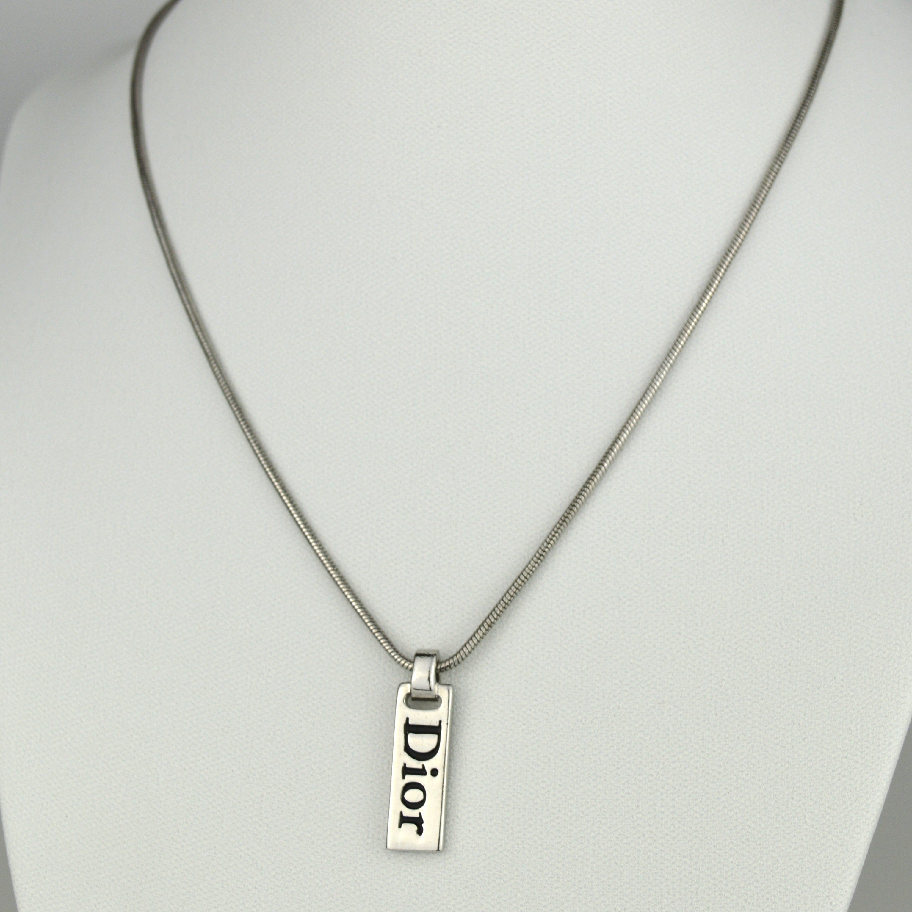 Dior Logo Label Silver Collier