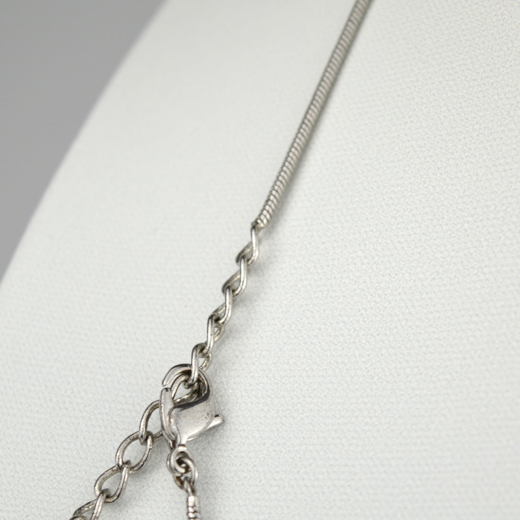 Dior Logo Label Silver Collier