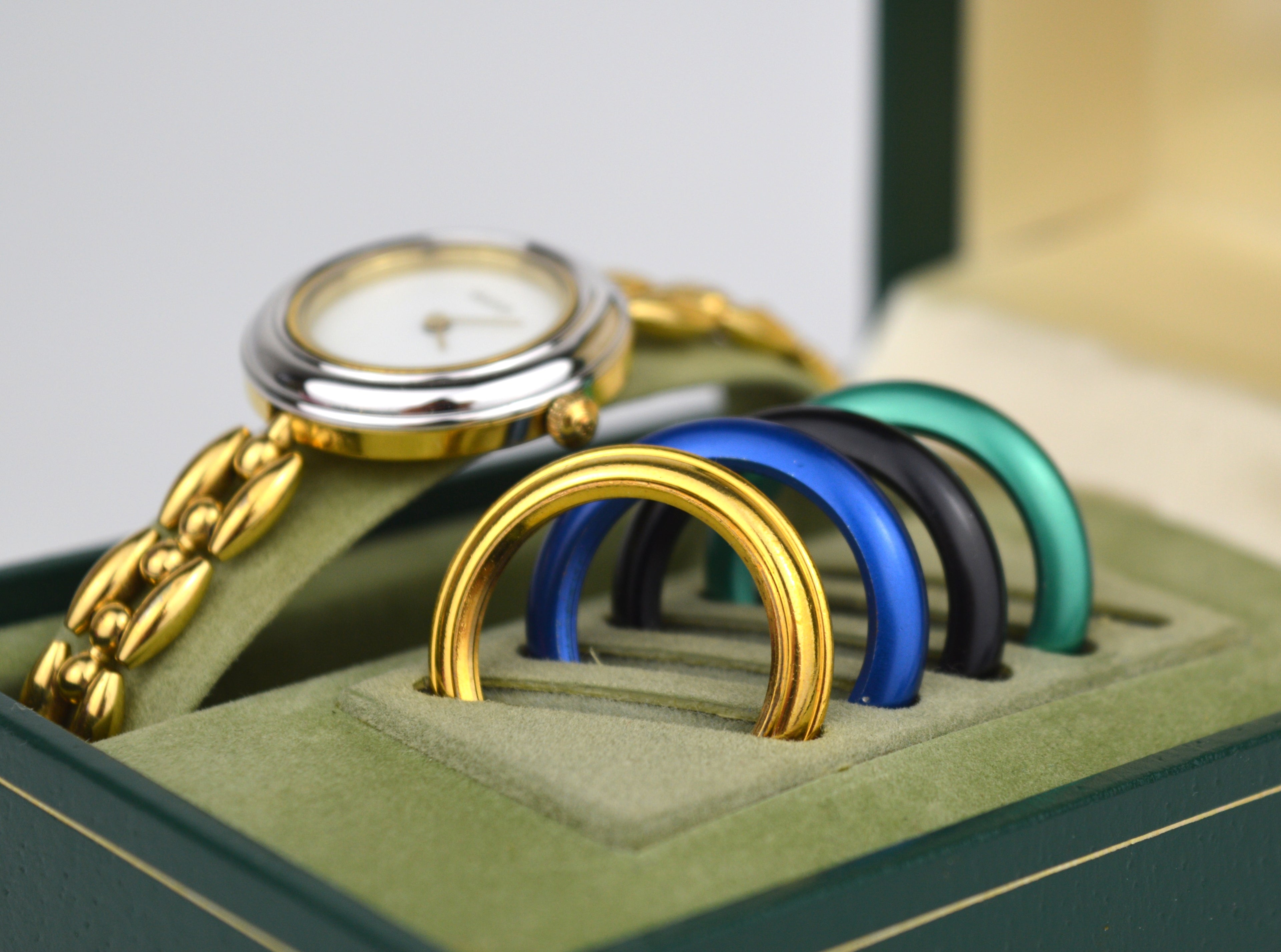 GUCCI BEZEL 11/12.2 WATCH FULL SET