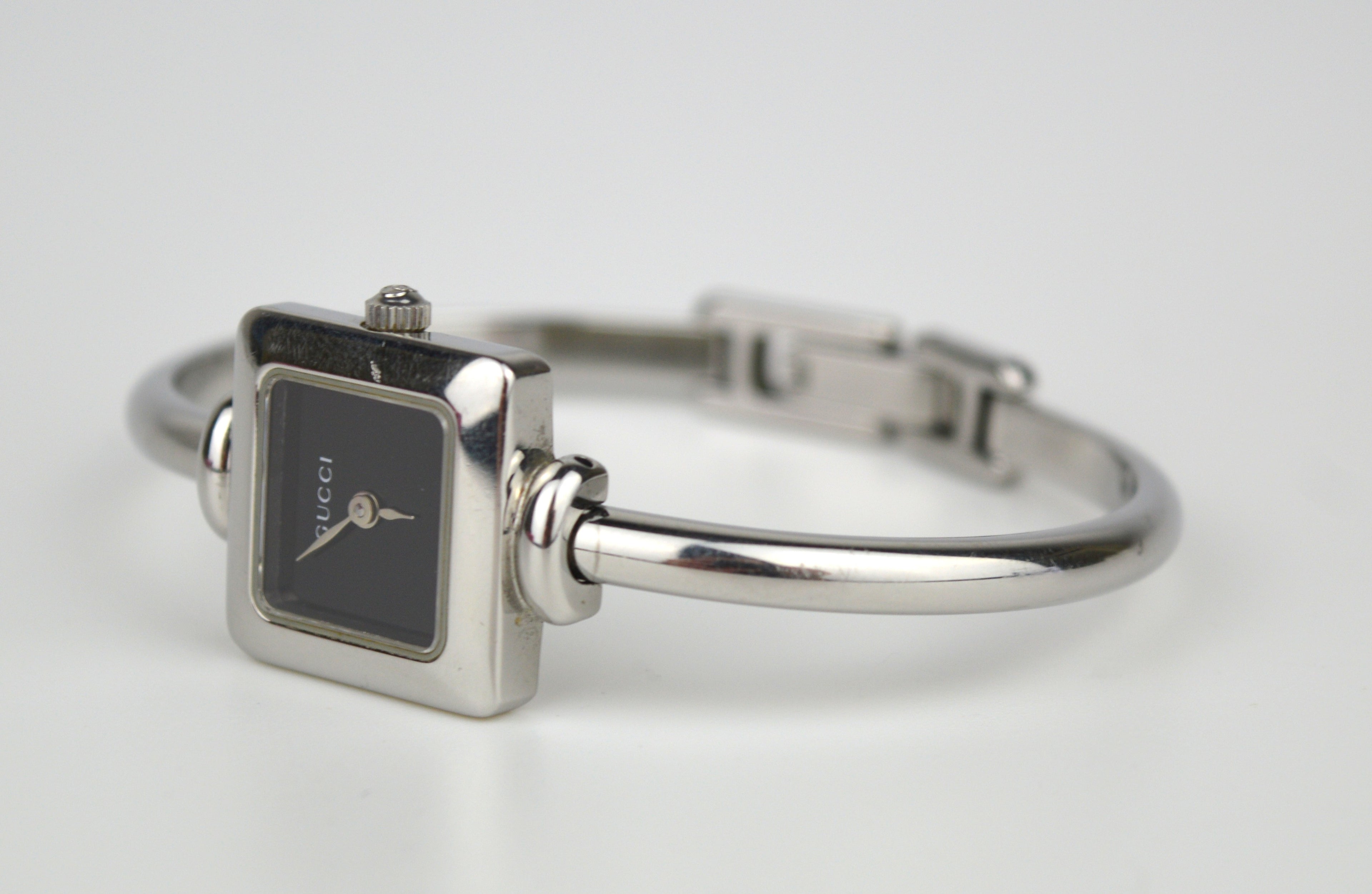 Gucci 1900L Silver Vintage Watch