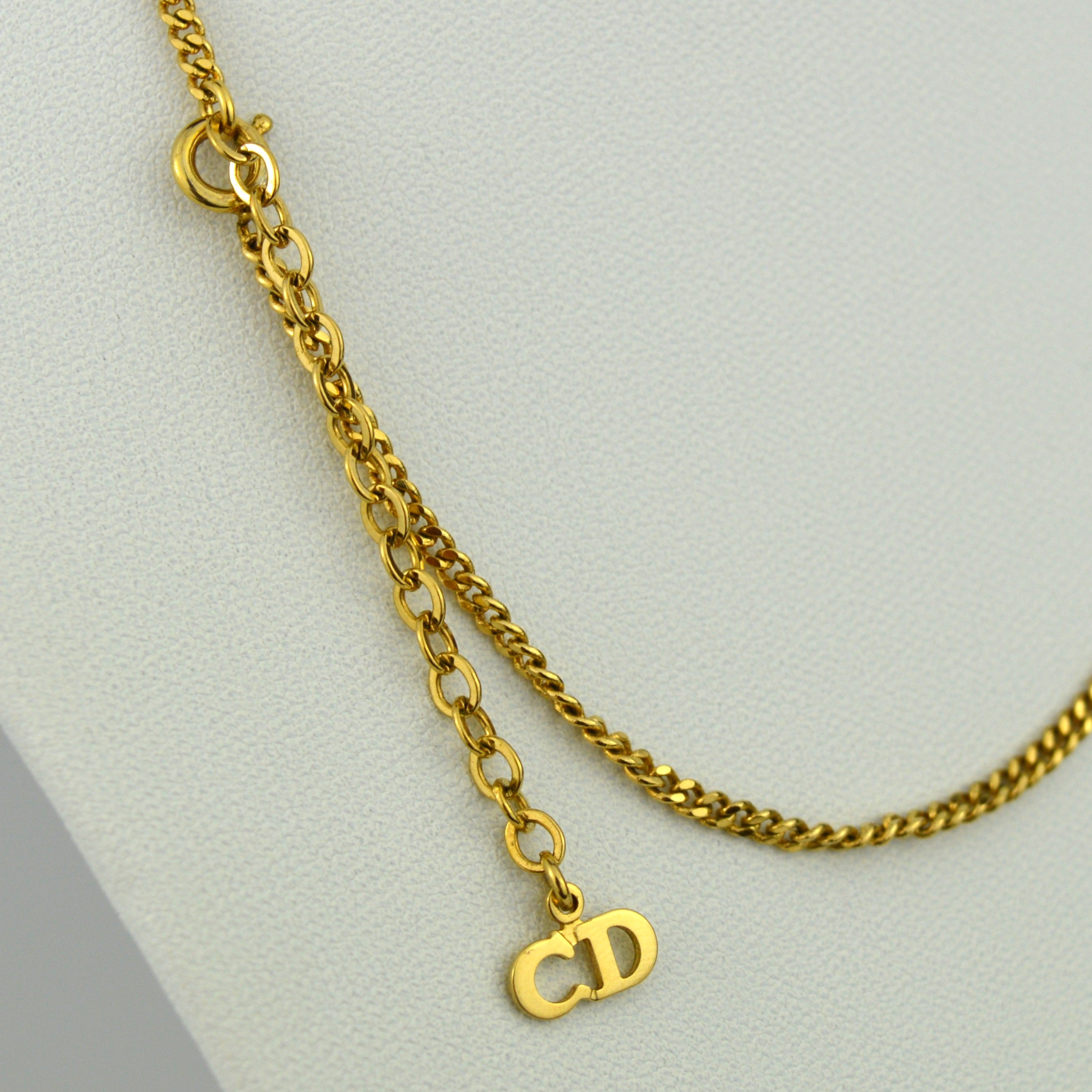 Dior Logo Vintage Collier