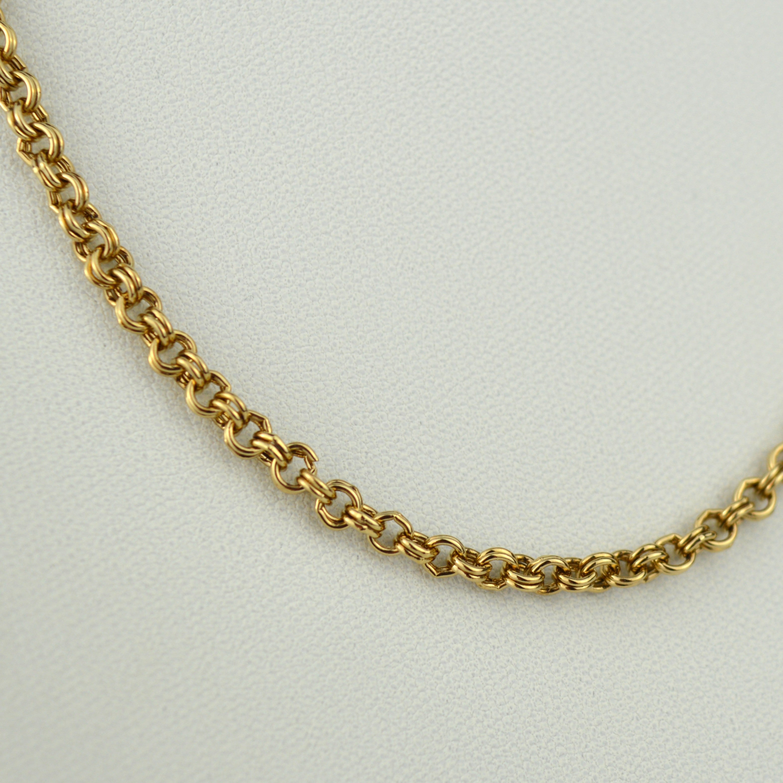 Dior CD logo Collier with Strass (Box)