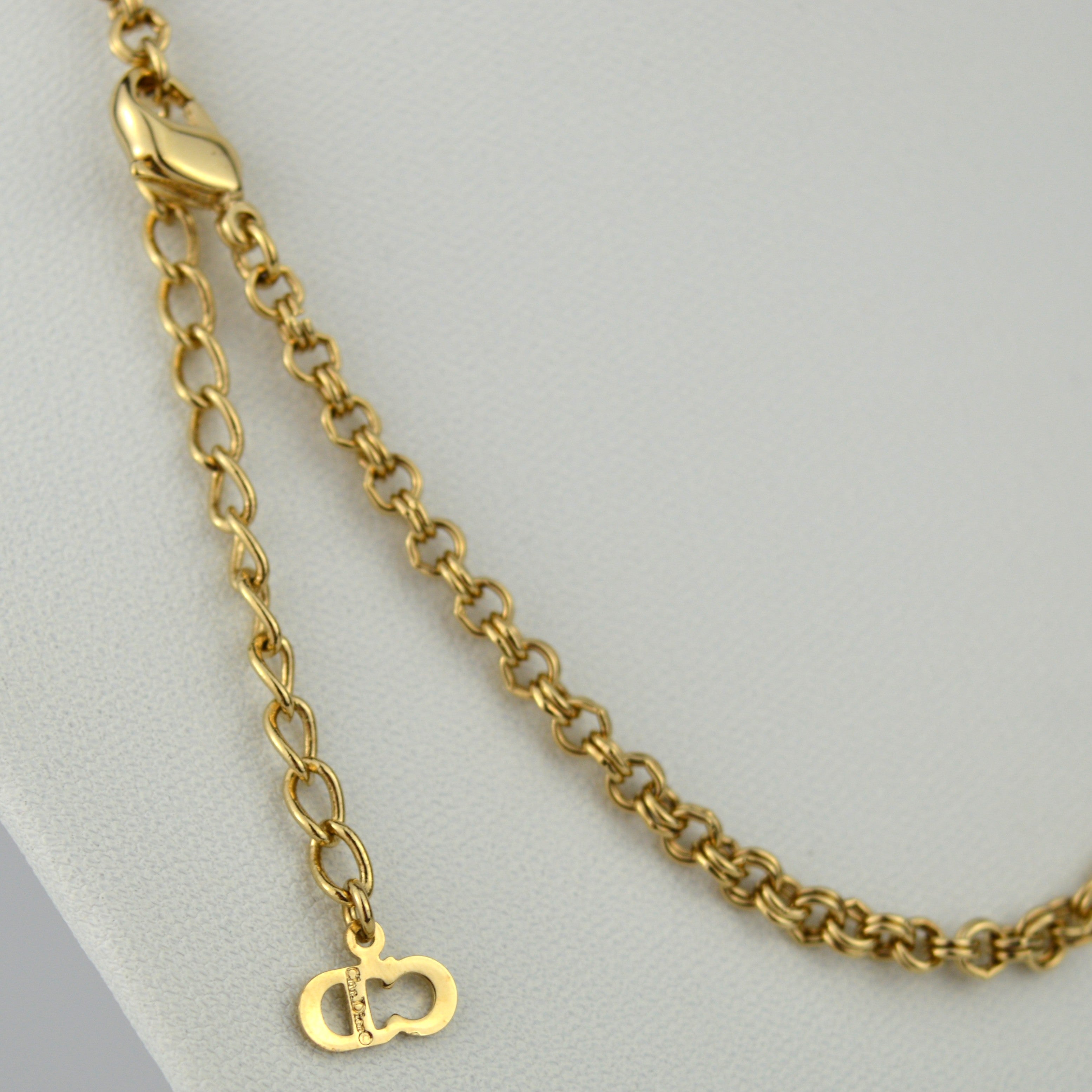 Dior CD logo Collier with Strass (Box)