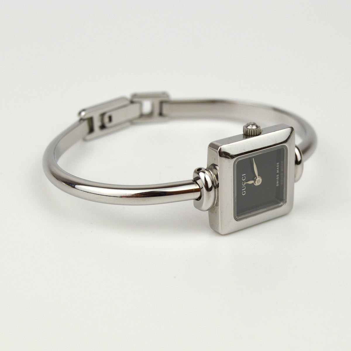 Gucci 1900L Bangle Vintage Watch