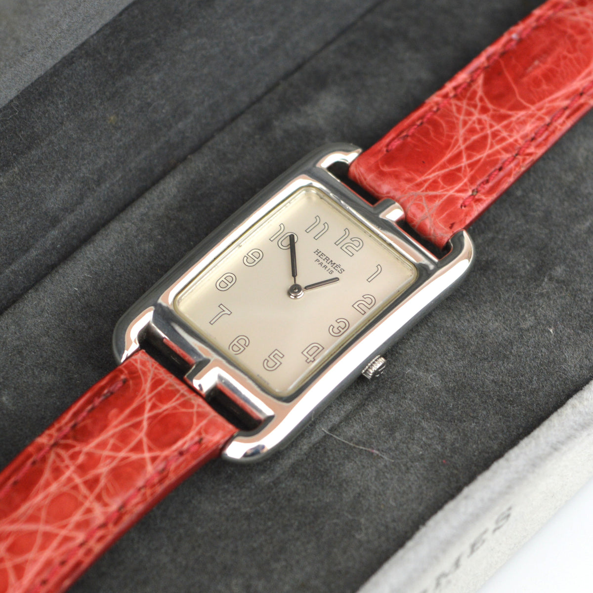Hermès Nantucket Watch with Box (ref. NA1.250)