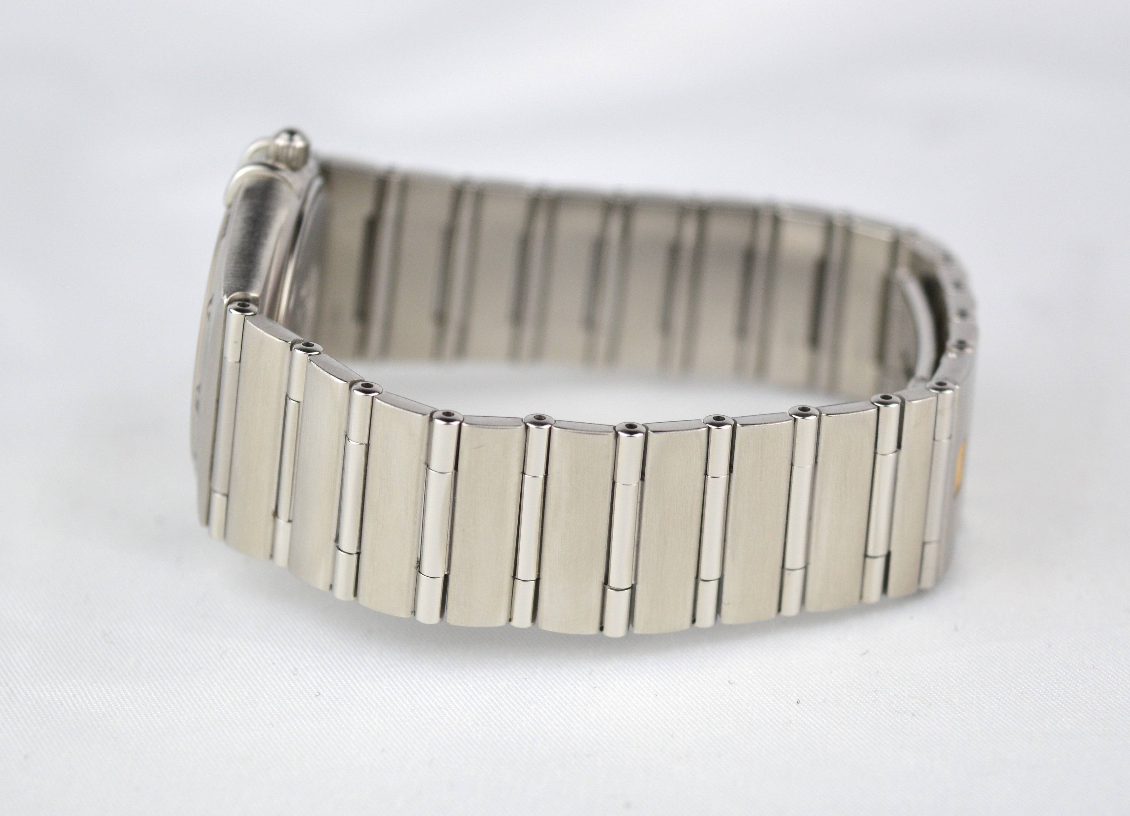 OMEGA CONST. VINTAGE UNISEX (1512.30 1552/862)