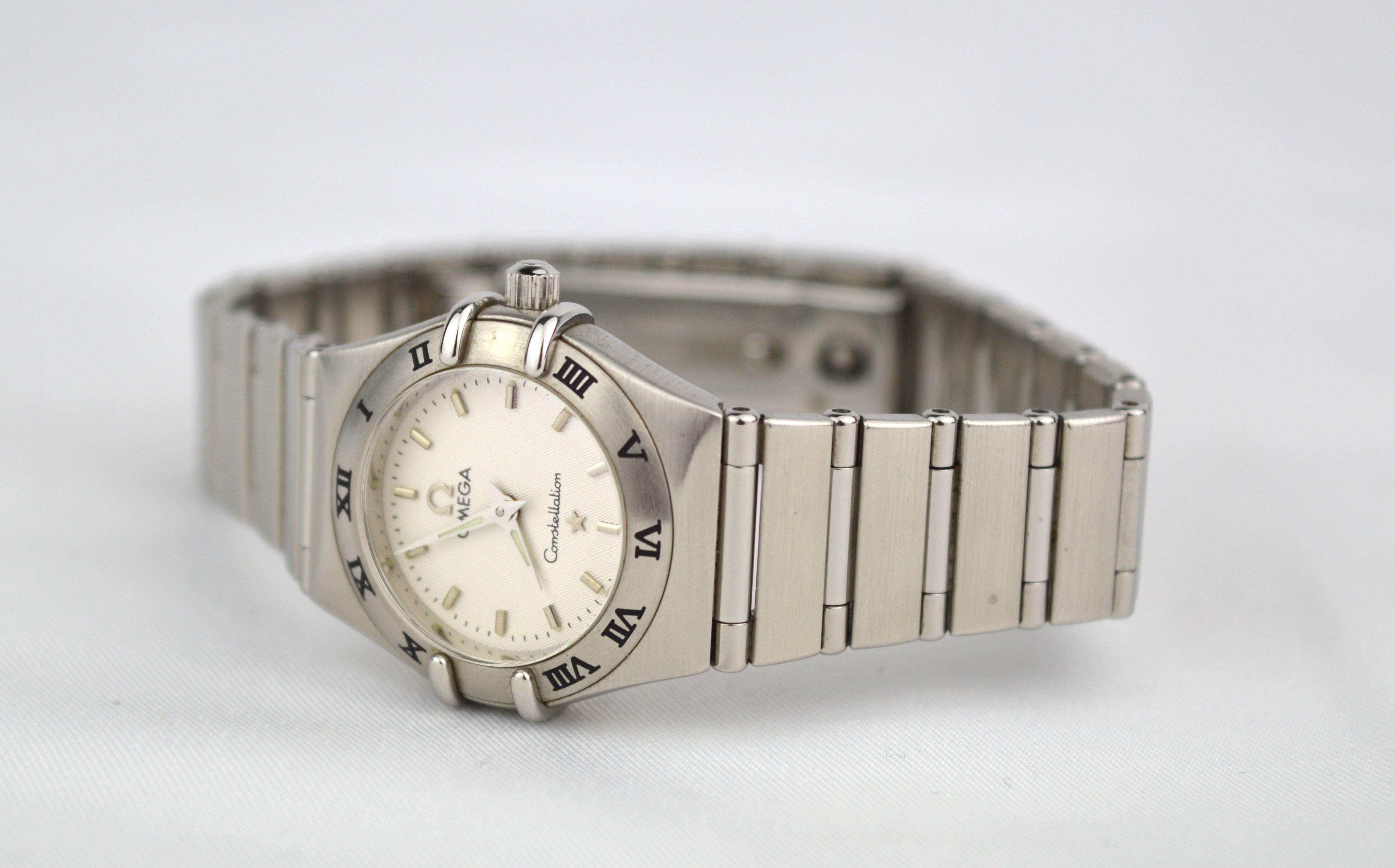 OMEGA CONSTELLATION MINI VINTAGE WATCH